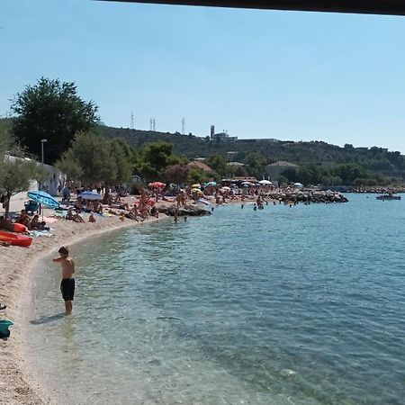Appartamento Cici Dugi Rat Esterno foto