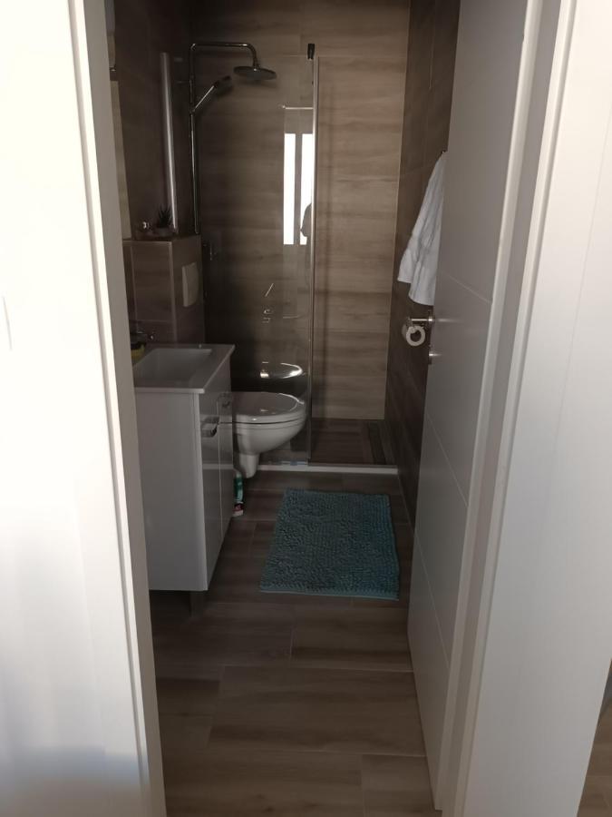 Appartamento Cici Dugi Rat Esterno foto